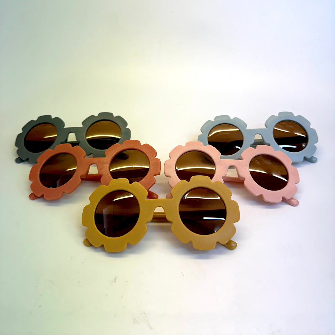 Moana Rd Flower Power Sunglasses