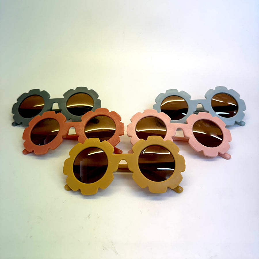 Moana Rd Flower Power Sunglasses