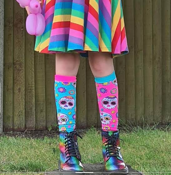madmia skull socks