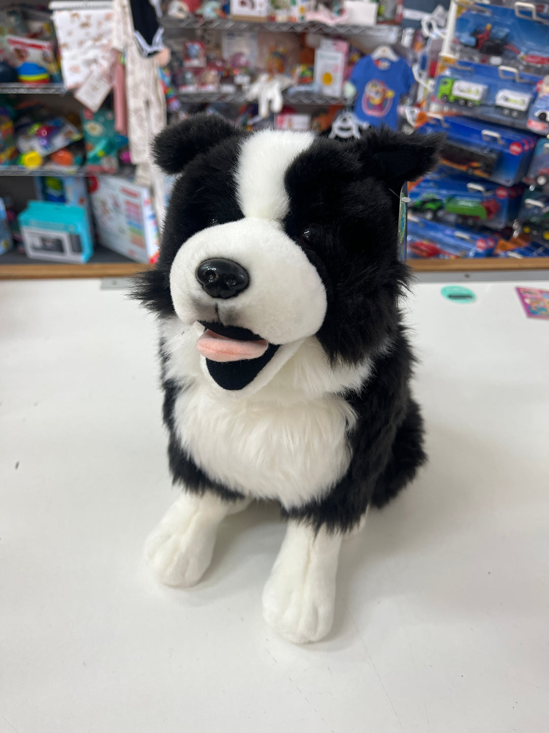 Antics Mac Border Collie sitting 32cm