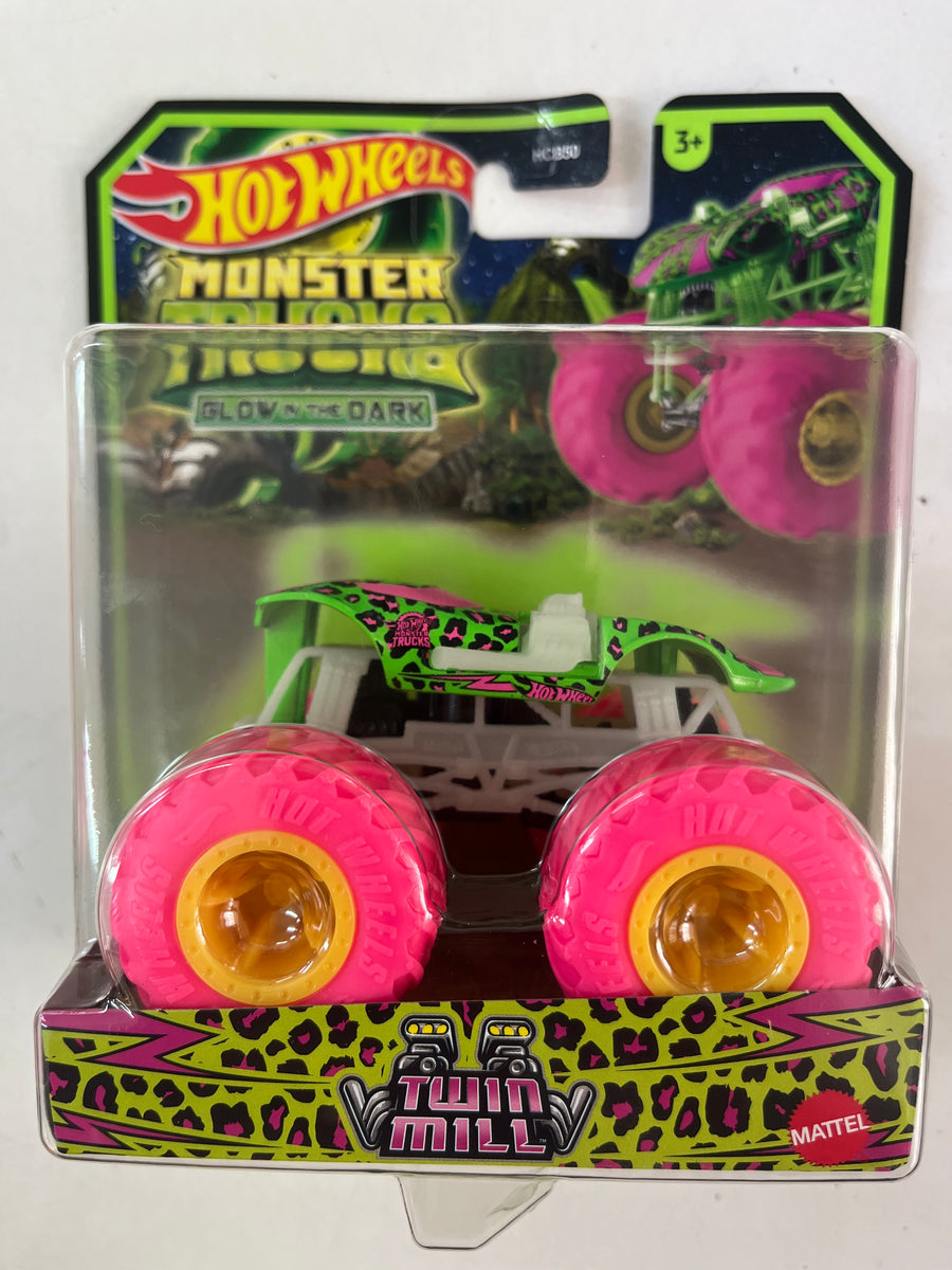 Hotwheels Glow in dark monster truck pink 