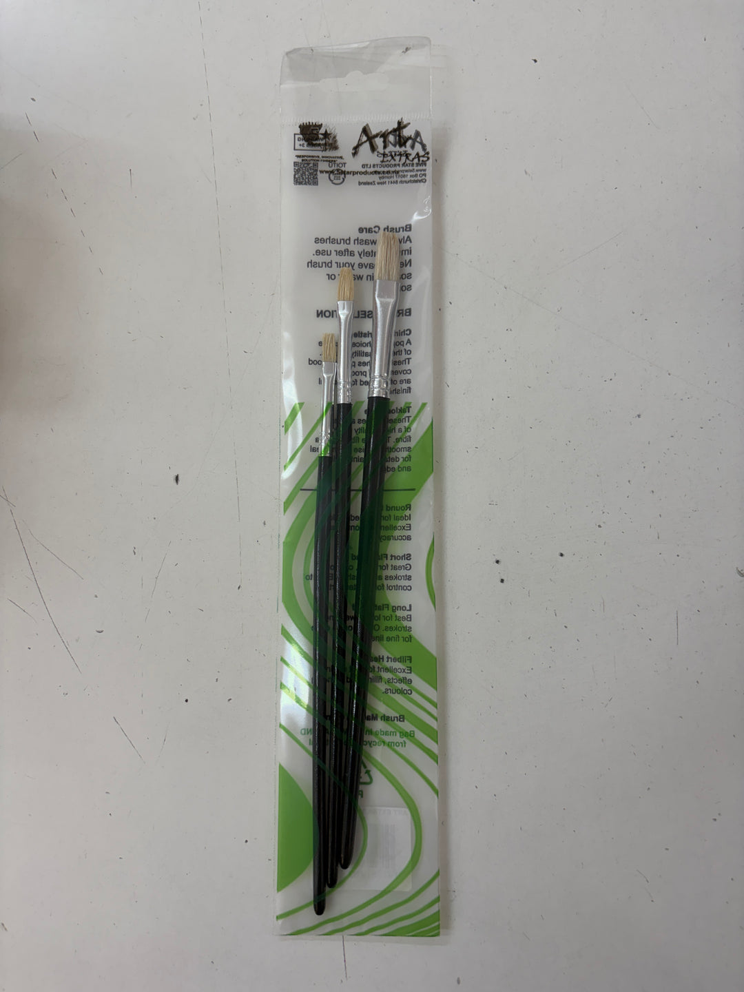 paint brushes fine
