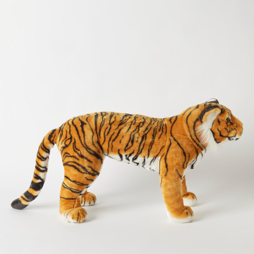 Tiger extra large standing