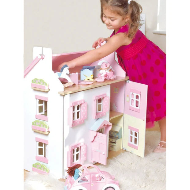 Le Toy Van Sophie's Dolls House with child playing