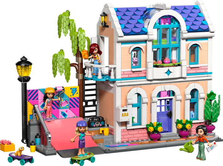 LEGO Friends Lianns Family House 42687