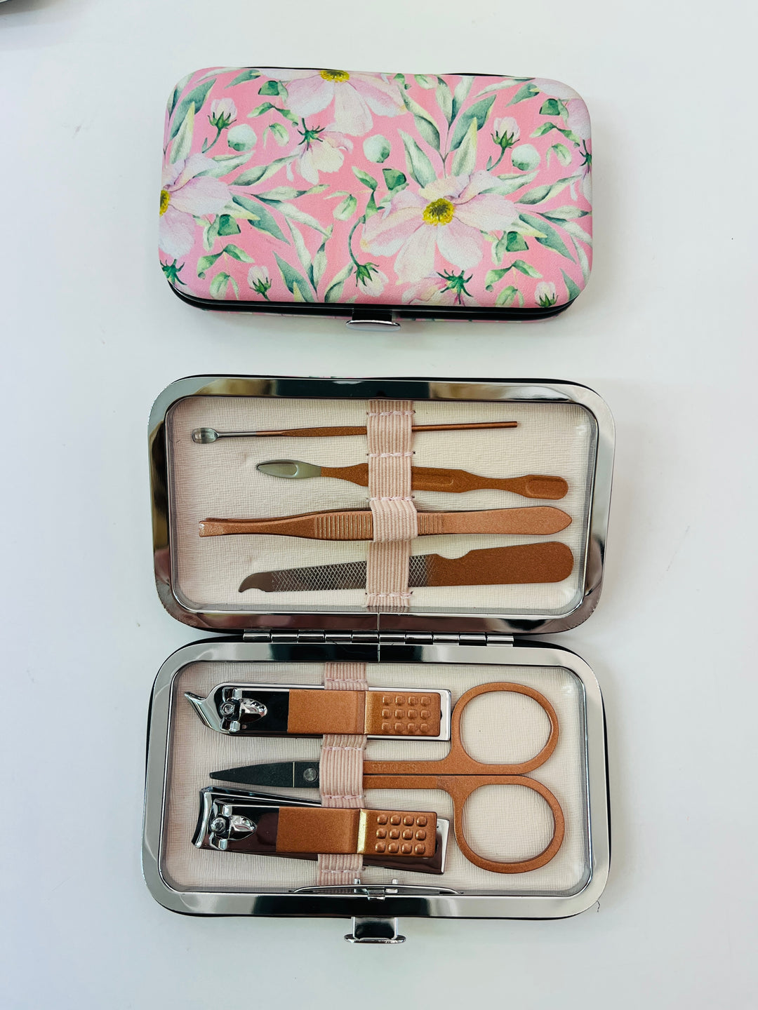 Manicure Nail care set pink blooms