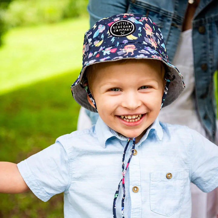 Superhero pals Reversible Bucket Hat MIDI