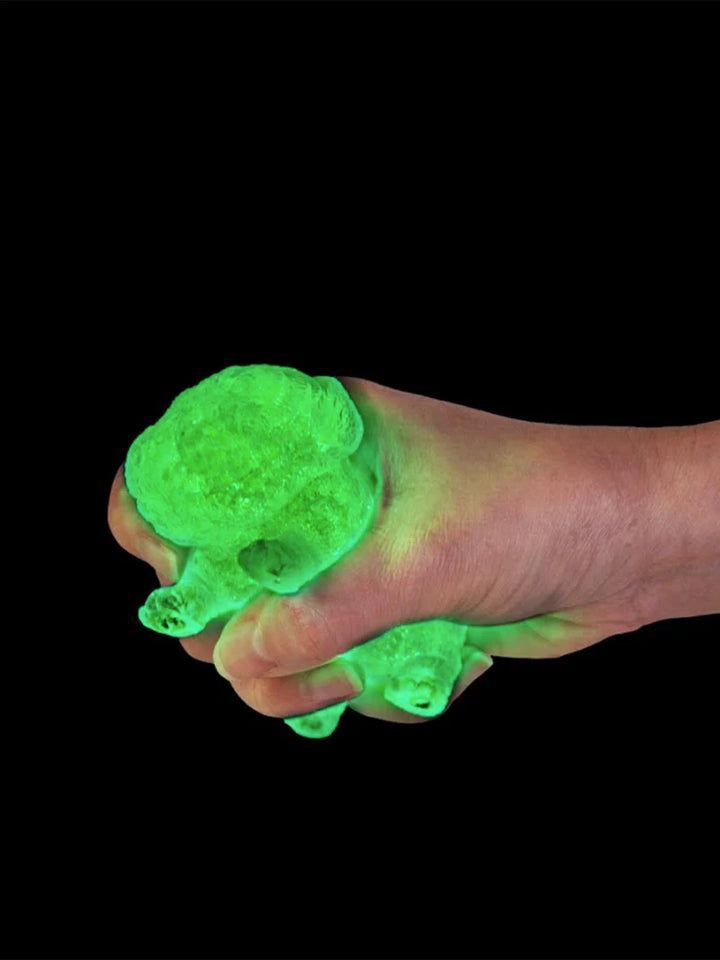 Smooshos Super Squeeze Pug Glow in Dark