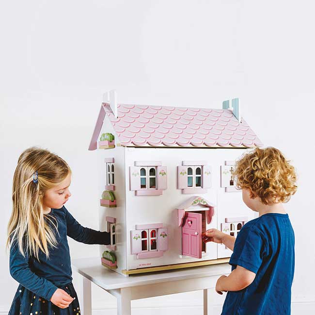 Le Toy Van Sophie's Dolls House