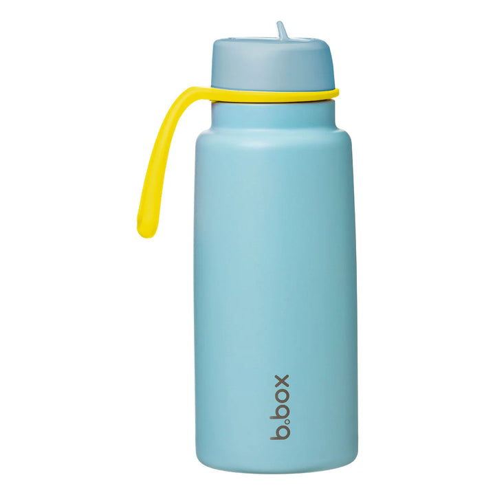 b.box Insulated Flip Top 1 Litre Bottle Pool side