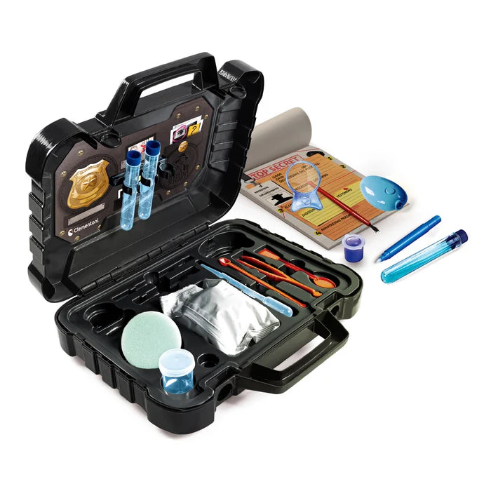 Science and Play Forensic Detective Case
