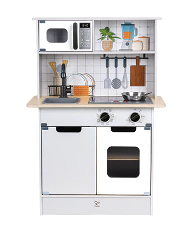 Wooden kitchen with lights and sounds HAPE