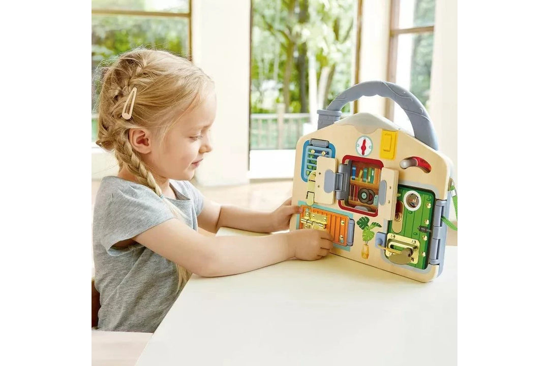 Hape - Lock And Learn Playboard