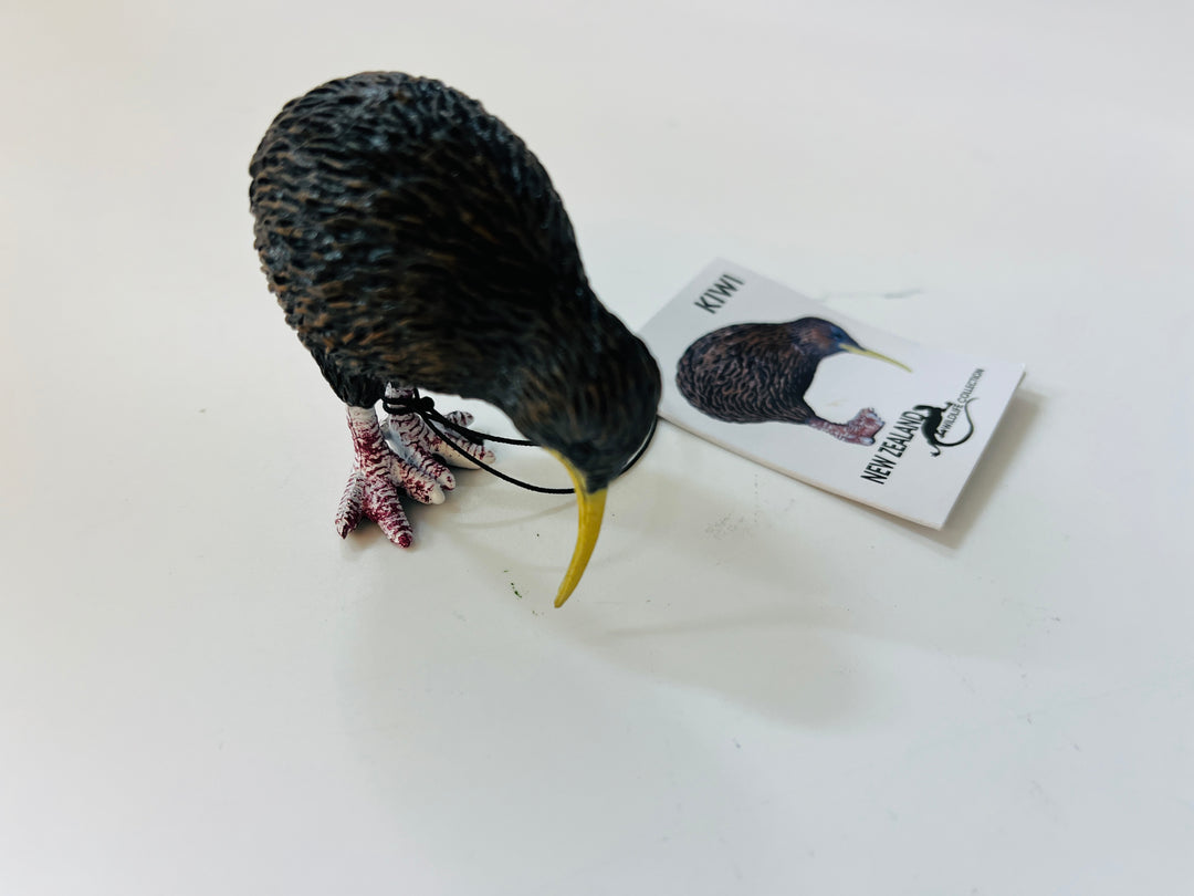 Kiwi figurine