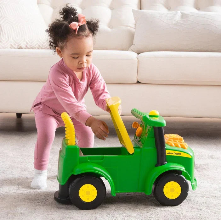 John Deere Johnny Tractor Ride on with lights and Sounds
