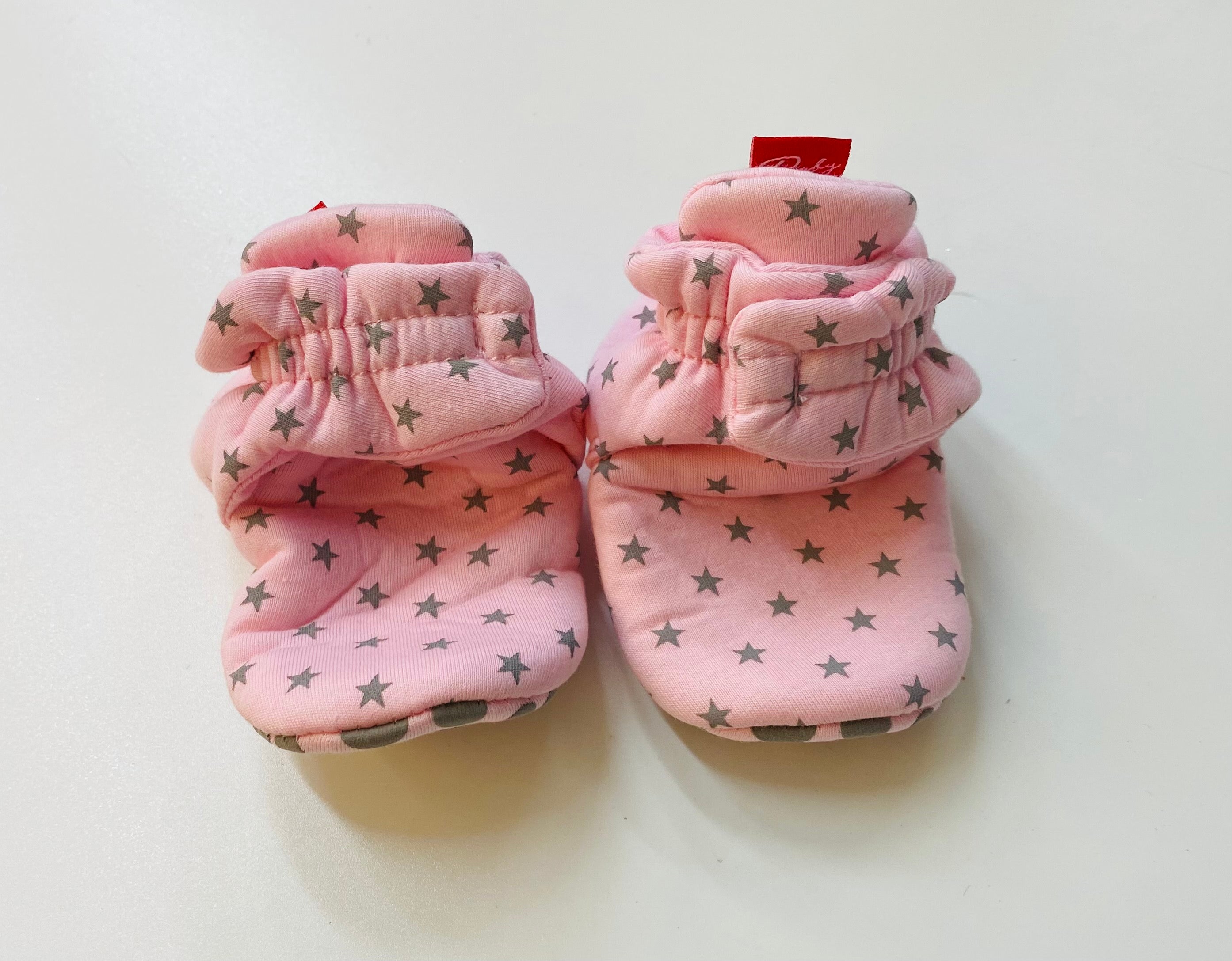 Baby slippers with online velcro