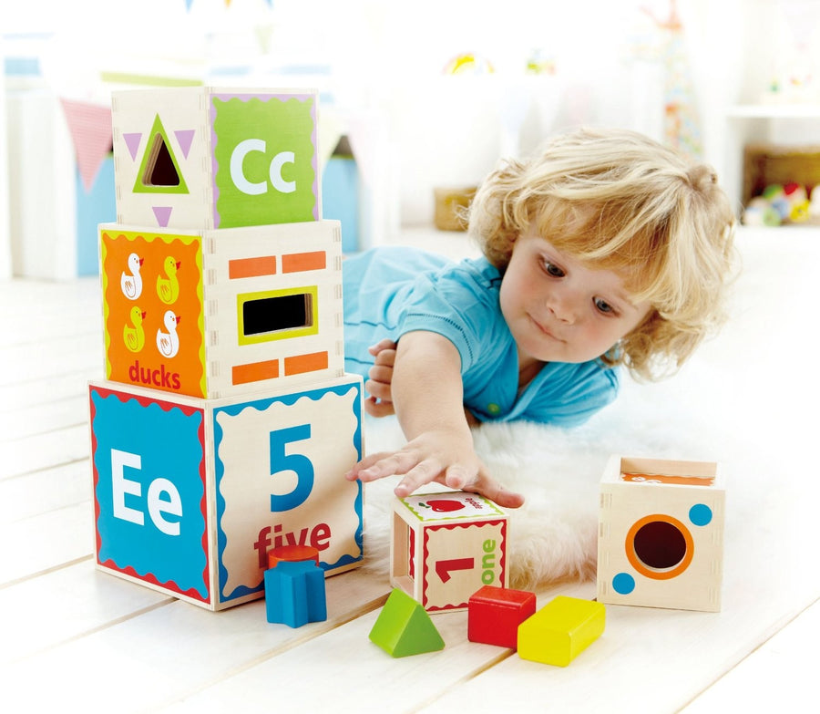 kidz-stuff-online - Pyramid of play by Hape