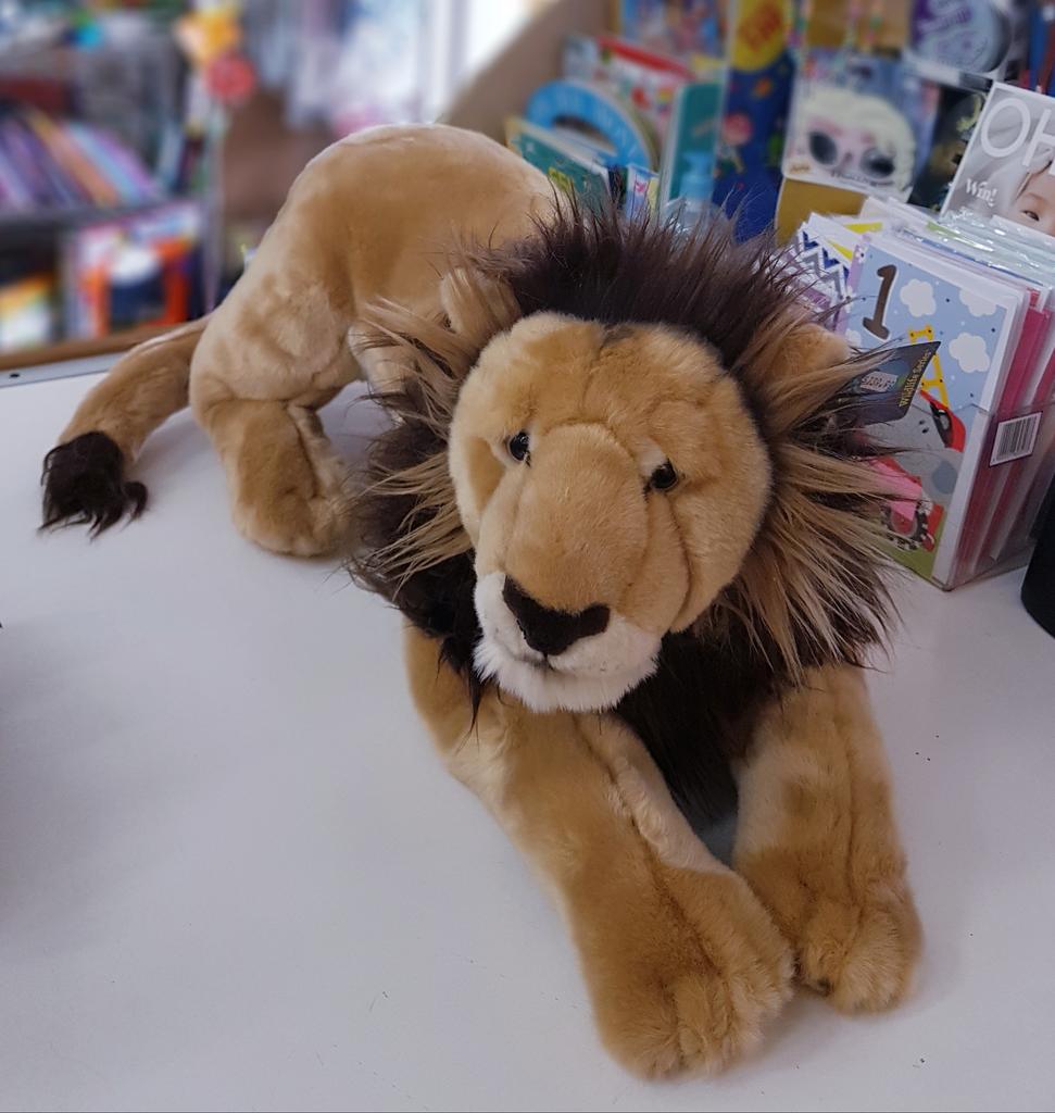 Large stuffed best sale lion toy