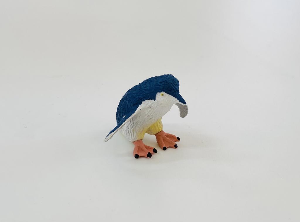 NZ Animals Small Figurines- Penguin